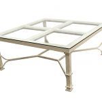 Mesa regulable y elevable en altura para salón, mesa de comedor o camilla en invierno, de centro o forja en verano.